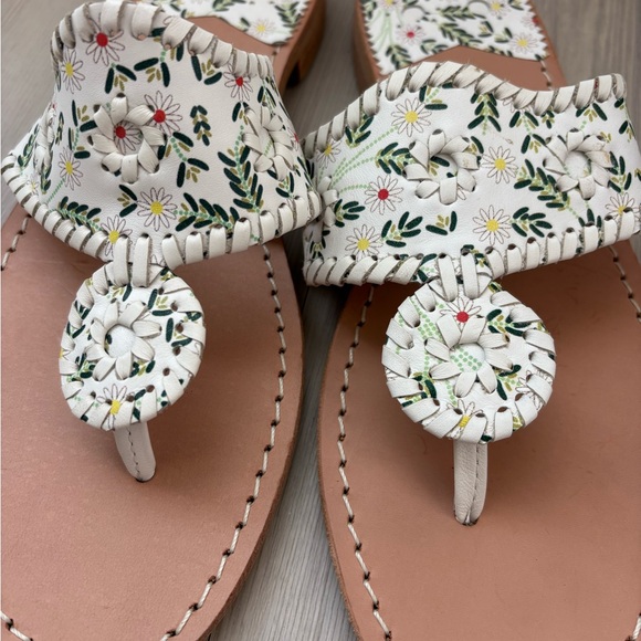 Worn once Jack Rogers White Daisy Sandals - Picture 2 of 7
